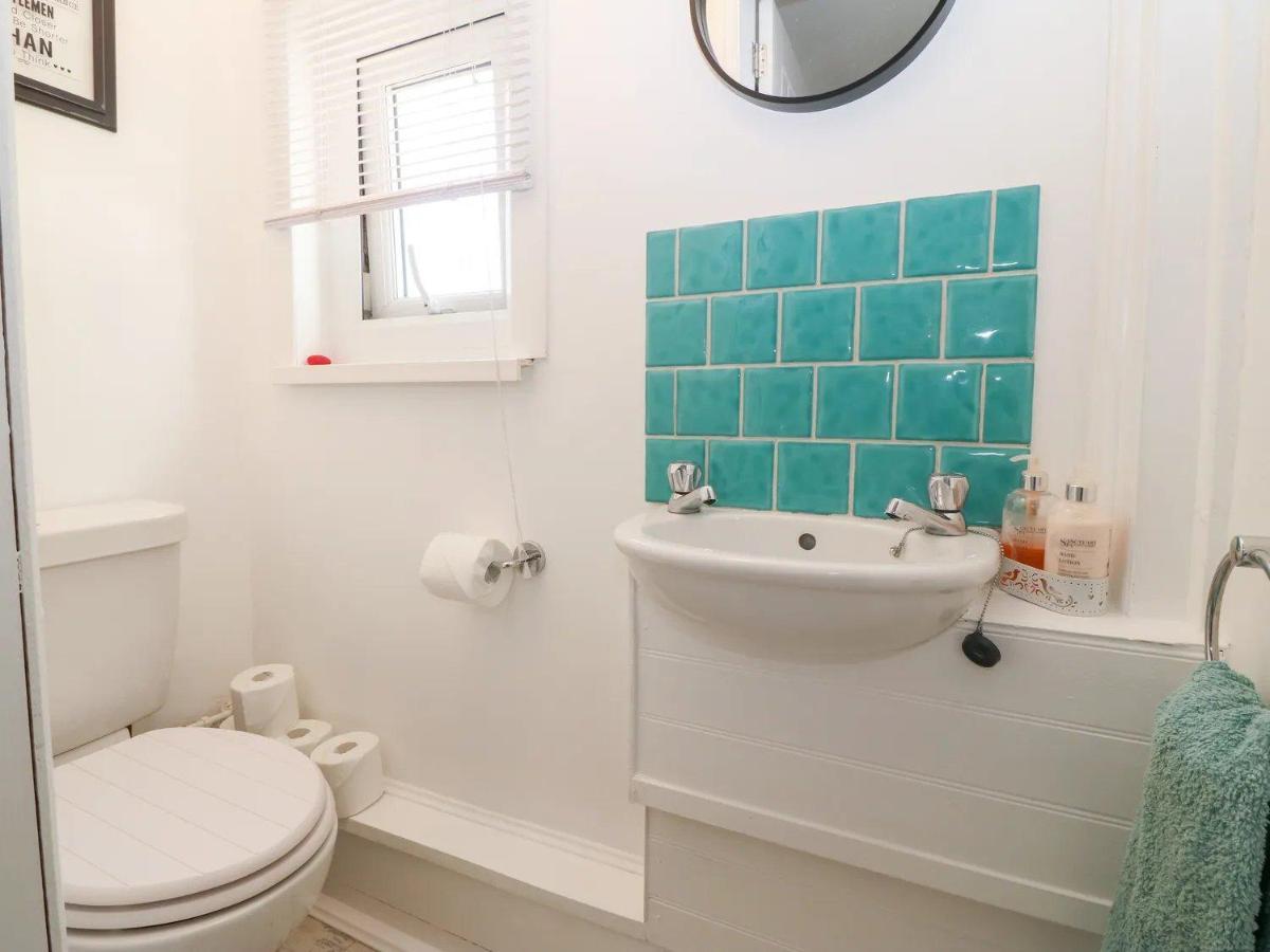 3 Bedroom In Town Centre Апартаменты *